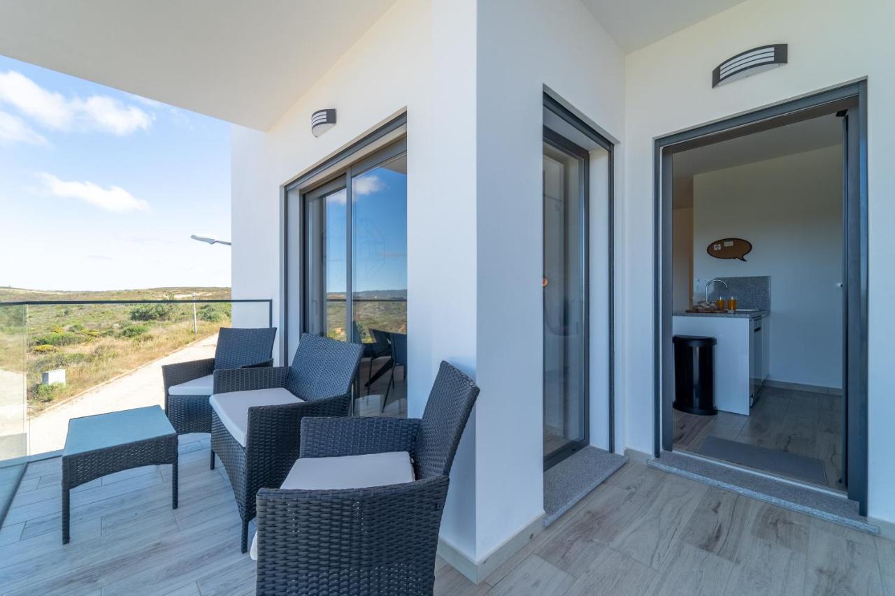 A Gaivota - Walking Distance To Monte Clerigo And Amoreira Beaches Aljezur Luaran gambar